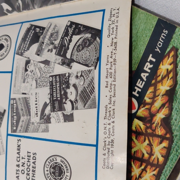 1959 1961 and 1964 vintage coats and clerks knit and crochet paperback booklets - Picture 8 of 8